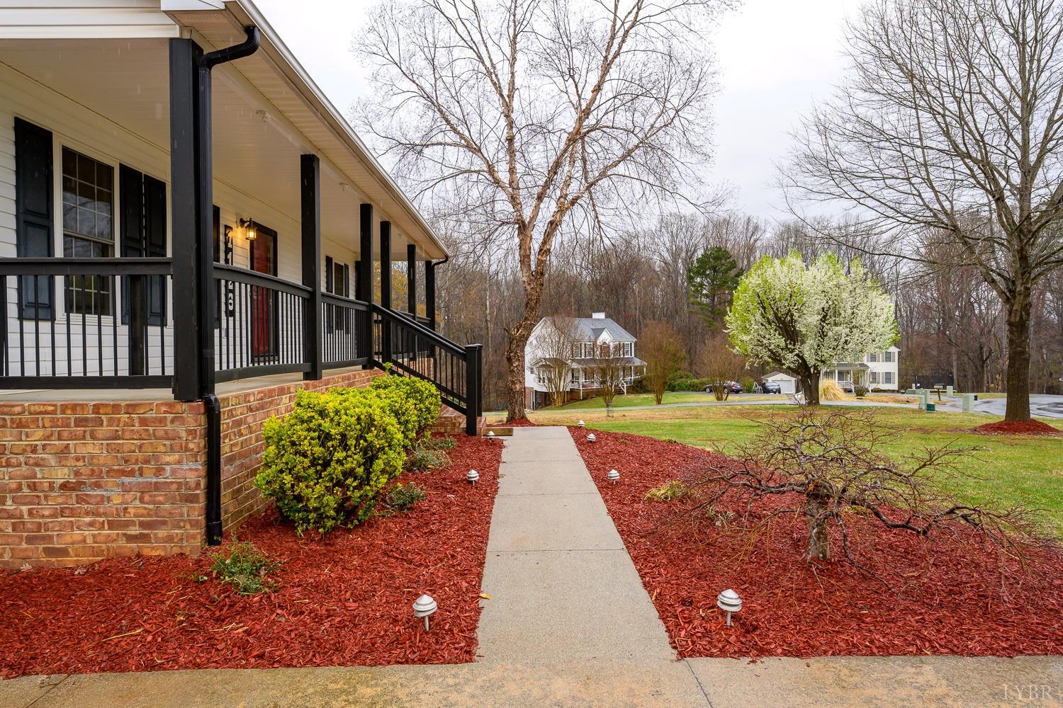 1126 Woodbridge Court, Forest, Virginia image 5