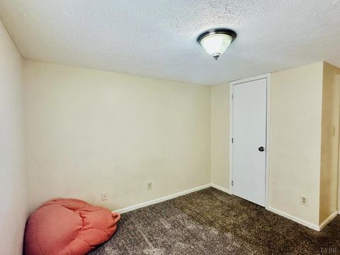 Tiny photo for 2111 GRACE STREET St, Lynchburg, VA 24504 (MLS # 364859)