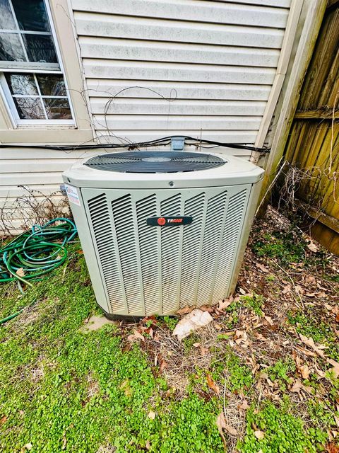 Tiny photo for 2111 GRACE STREET St, Lynchburg, VA 24504 (MLS # 364859)