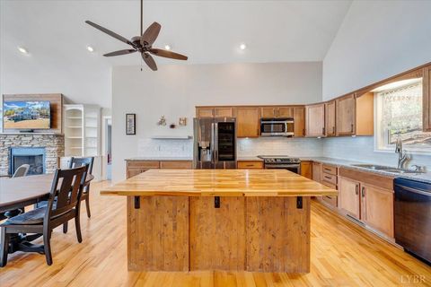 Tiny photo for 439 Gardner Farm Road, Appomattox, VA 24522 (MLS # 364847)