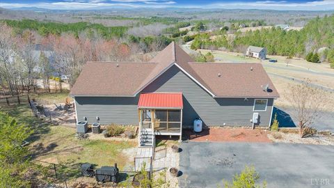 Tiny photo for 439 Gardner Farm Road, Appomattox, VA 24522 (MLS # 364847)