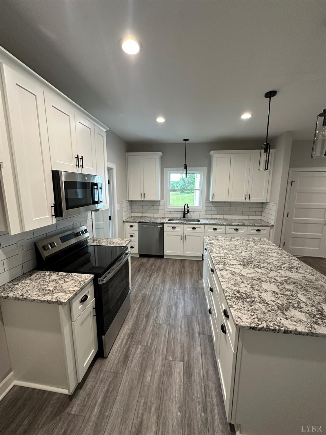 9866 Leesville Road, Evington, Virginia image 4