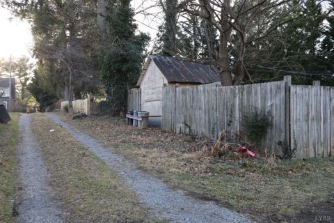 Tiny photo for 216 3rd Street, Radford, VA 24141 (MLS # 363739)