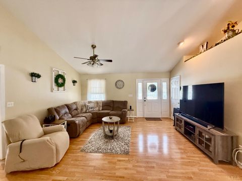 Tiny photo for 1238 Jopling Road, Bedford, VA 24523 (MLS # 364400)