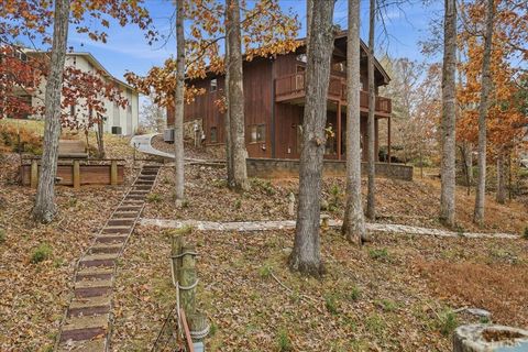 Tiny photo for 307 Meadow Point Drive, Moneta, VA 24121 (MLS # 363398)
