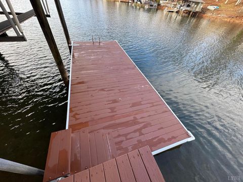 Tiny photo for 307 Meadow Point Drive, Moneta, VA 24121 (MLS # 363398)