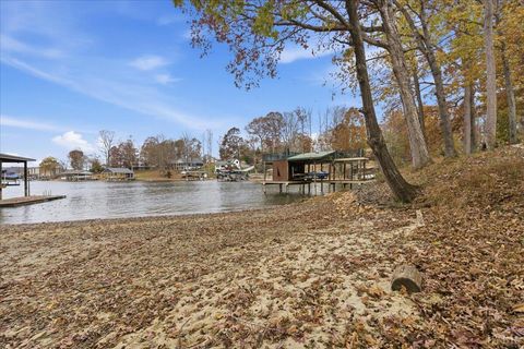 Tiny photo for 307 Meadow Point Drive, Moneta, VA 24121 (MLS # 363398)