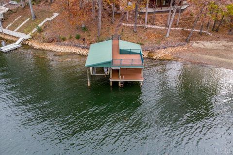 Tiny photo for 307 Meadow Point Drive, Moneta, VA 24121 (MLS # 363398)