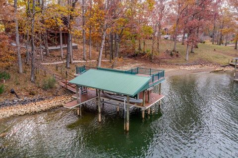 Tiny photo for 307 Meadow Point Drive, Moneta, VA 24121 (MLS # 363398)