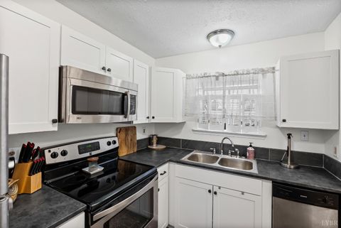 Tiny photo for 1 Jefferson Village Dr. Dr #1, Forest, VA 24551 (MLS # 364039)