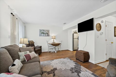 Tiny photo for 1 Jefferson Village Dr. Dr #1, Forest, VA 24551 (MLS # 364039)