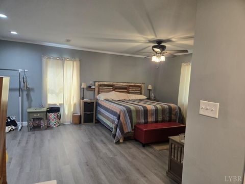 Tiny photo for 6 Mahan Road, Farmville, VA 23901 (MLS # 366622)