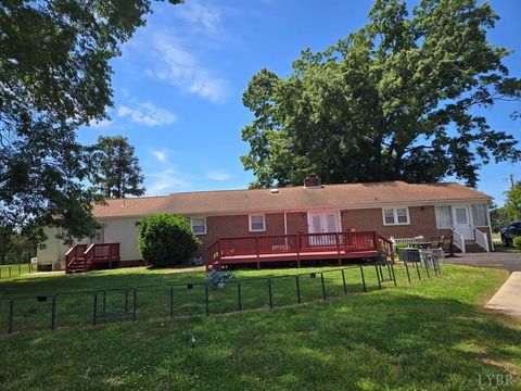 Tiny photo for 6 Mahan Road, Farmville, VA 23901 (MLS # 366622)