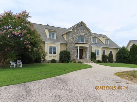 Tiny photo for 6485 Falling Creek Road, Bedford, VA 24523 (MLS # 364760)