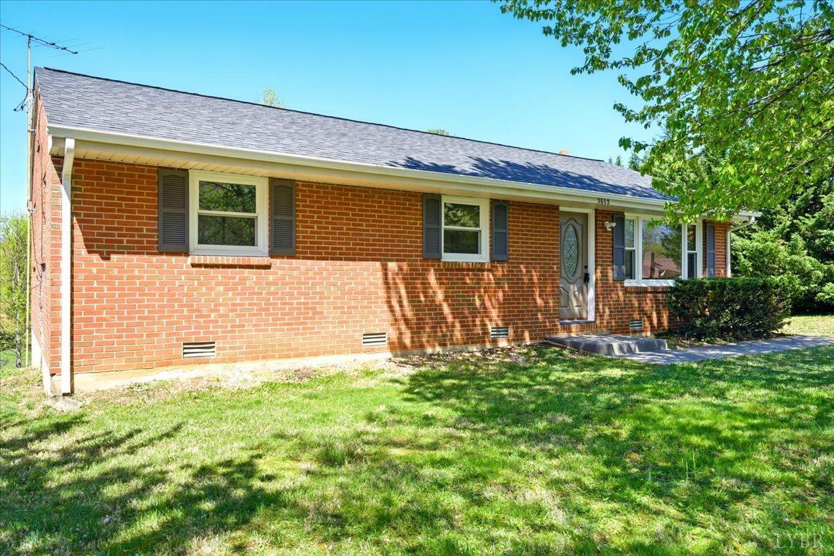 3012 Sleepy Ridge Drive, Bedford, Virginia image 2