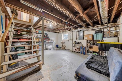 Tiny photo for 1822 Pocahontas Street, Lynchburg, VA 24501 (MLS # 363556)