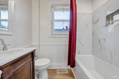 Tiny photo for 1822 Pocahontas Street, Lynchburg, VA 24501 (MLS # 363556)