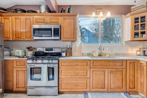 Tiny photo for 1822 Pocahontas Street, Lynchburg, VA 24501 (MLS # 363556)