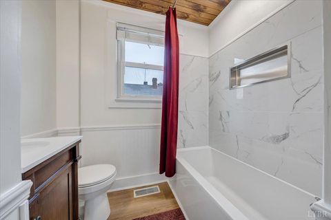 Tiny photo for 1822 Pocahontas Street, Lynchburg, VA 24501 (MLS # 363556)