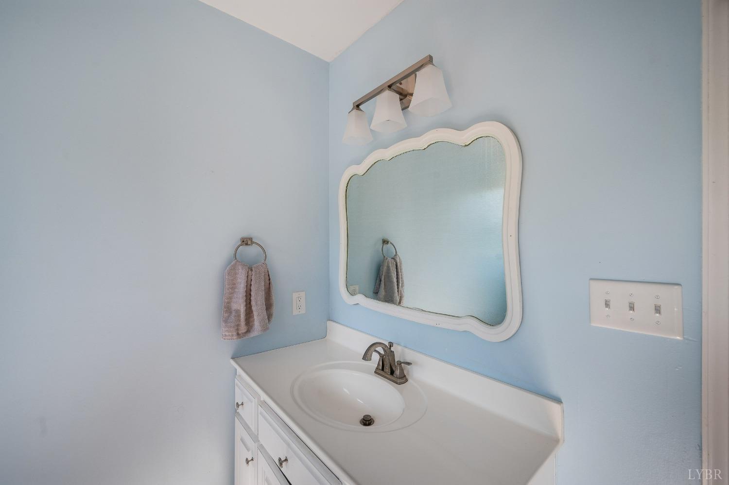 1068 Huckleberry Lane, Lynchburg, Virginia image 33