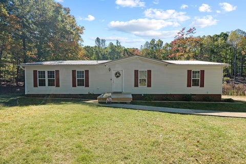 Photo of 366 Victoria Drive, Amherst, VA 24521 (MLS # 370062)