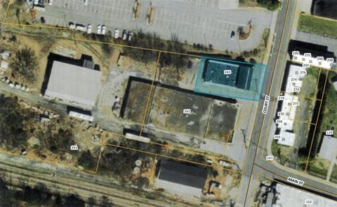 Tiny photo for 263 Court Street, Appomattox, VA 24522 (MLS # 365248)