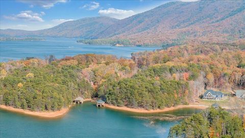 Photo of 200 Sweetwater Bay Drive, Penhook, VA 24137 (MLS # 363131)