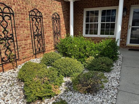 Tiny photo for 1039 Doulton Circle, Lynchburg, VA 24503 (MLS # 362094)