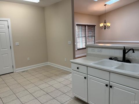 Tiny photo for 1039 Doulton Circle, Lynchburg, VA 24503 (MLS # 362094)