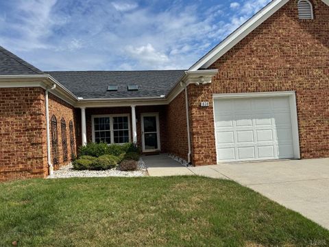 Photo of 1039 Doulton Circle, Lynchburg, VA 24503 (MLS # 362094)