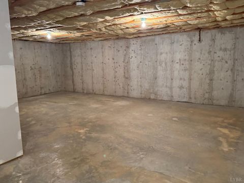Tiny photo for 1039 Doulton Circle, Lynchburg, VA 24503 (MLS # 362094)