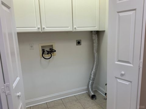 Tiny photo for 1039 Doulton Circle, Lynchburg, VA 24503 (MLS # 362094)