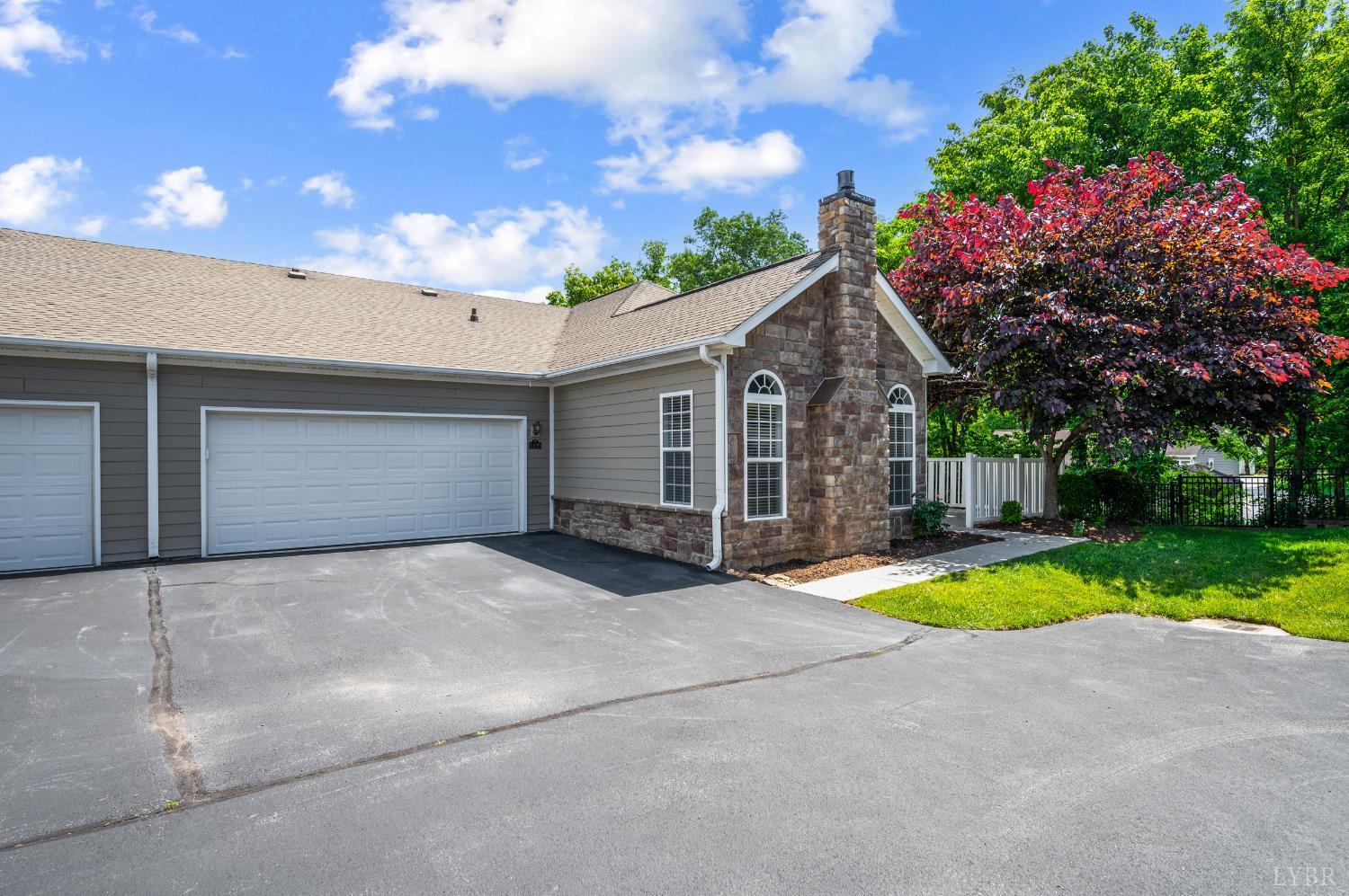 1159 Jefferson Way, Forest, Virginia image 2