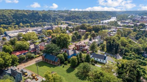 Tiny photo for 211 Cabell Street, Lynchburg, VA 24504 (MLS # 364939)