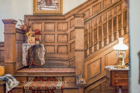 Tiny photo for 211 Cabell Street, Lynchburg, VA 24504 (MLS # 364939)