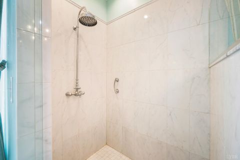 Tiny photo for 211 Cabell Street, Lynchburg, VA 24504 (MLS # 364939)