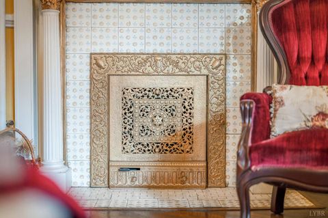 Tiny photo for 211 Cabell Street, Lynchburg, VA 24504 (MLS # 364939)