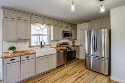 Tiny photo for 150 Terrapin Station Lane, Monroe, VA 24574 (MLS # 363555)