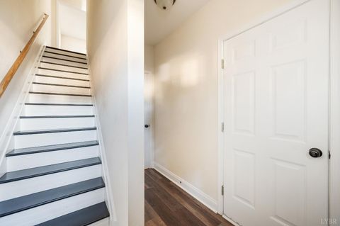 Tiny photo for 3008 Hill St #306, Lynchburg, VA 24501 (MLS # 362678)