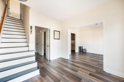 Tiny photo for 3008 Hill St #306, Lynchburg, VA 24501 (MLS # 362678)