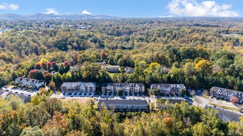 Tiny photo for 3008 Hill St #306, Lynchburg, VA 24501 (MLS # 362678)