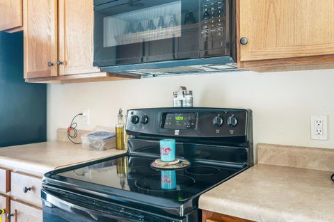 Tiny photo for 3008 Hill St #306, Lynchburg, VA 24501 (MLS # 362678)