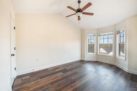 Tiny photo for 3008 Hill St #306, Lynchburg, VA 24501 (MLS # 362678)