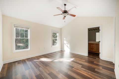 Tiny photo for 3008 Hill St #306, Lynchburg, VA 24501 (MLS # 362678)
