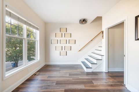 Tiny photo for 3008 Hill St #306, Lynchburg, VA 24501 (MLS # 362678)