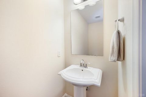 Tiny photo for 3008 Hill St #306, Lynchburg, VA 24501 (MLS # 362678)