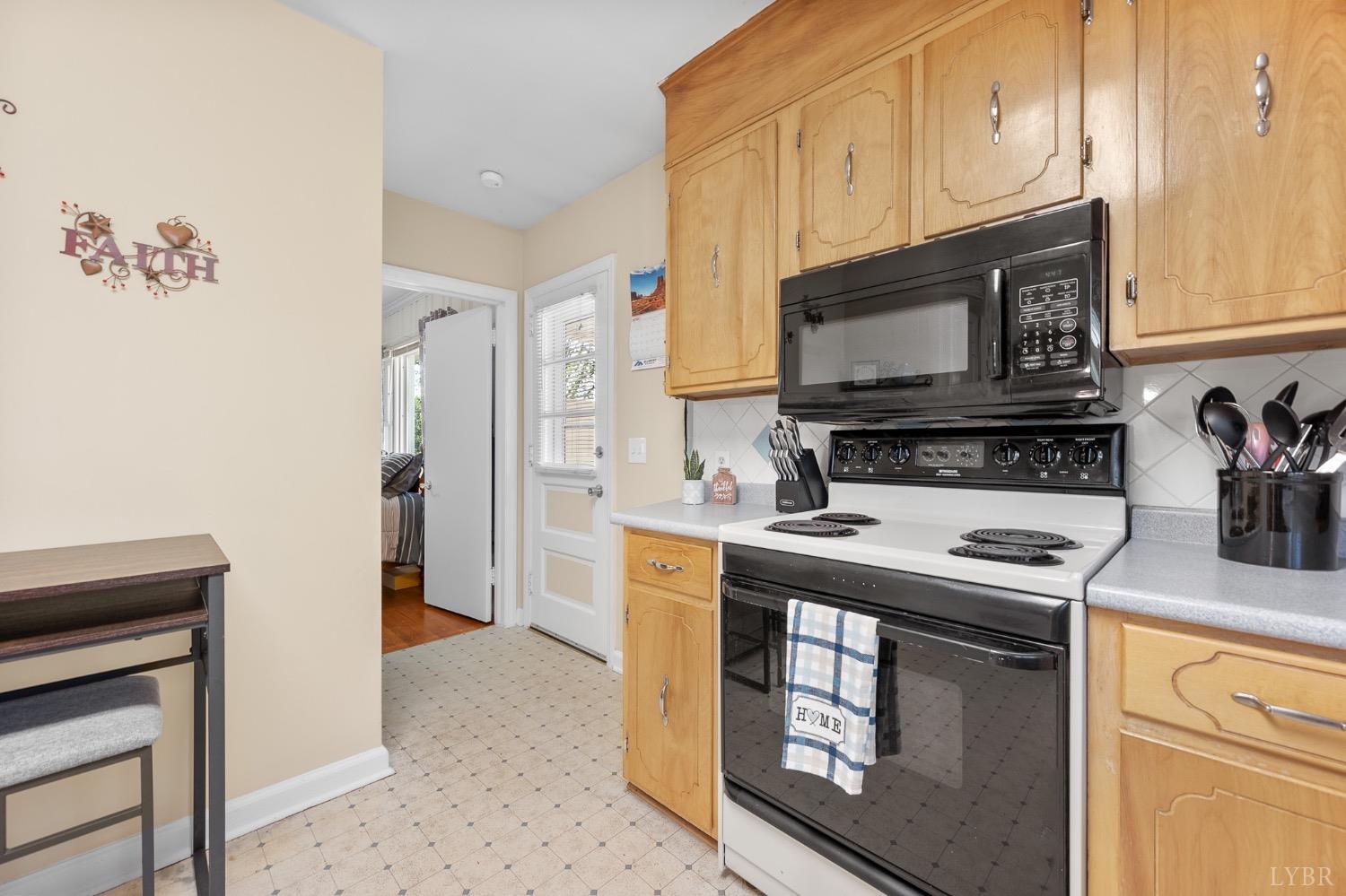 1235 Ashland Circle, Bedford, Virginia image 17