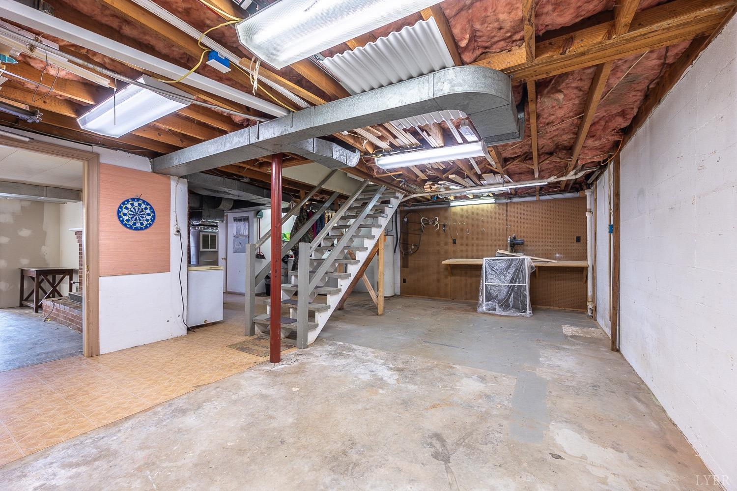 1235 Ashland Circle, Bedford, Virginia image 26