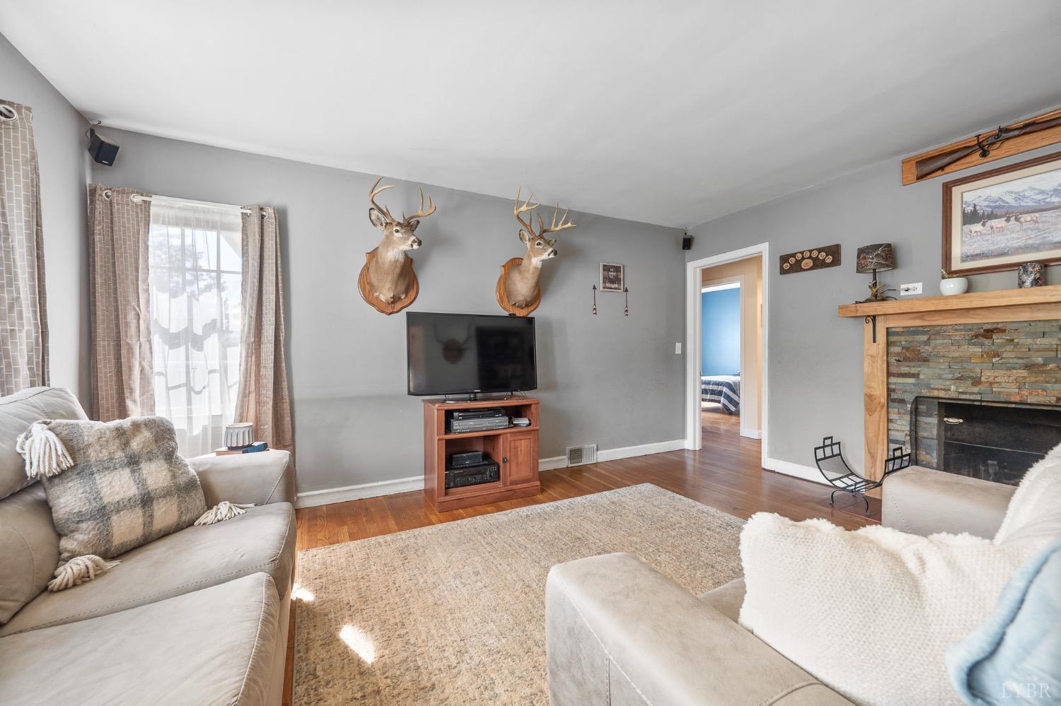1235 Ashland Circle, Bedford, Virginia image 7