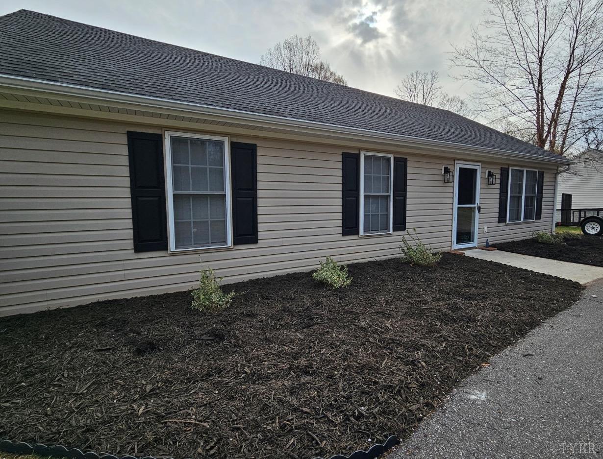 305 Lakeview Drive, Madison Heights, Virginia image 26